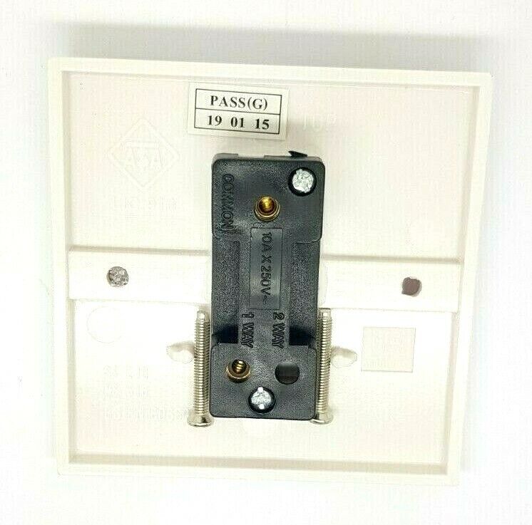 Single Light Switch 1 Way Electric  Box 1 Gang Electrical Wall 10 amp White